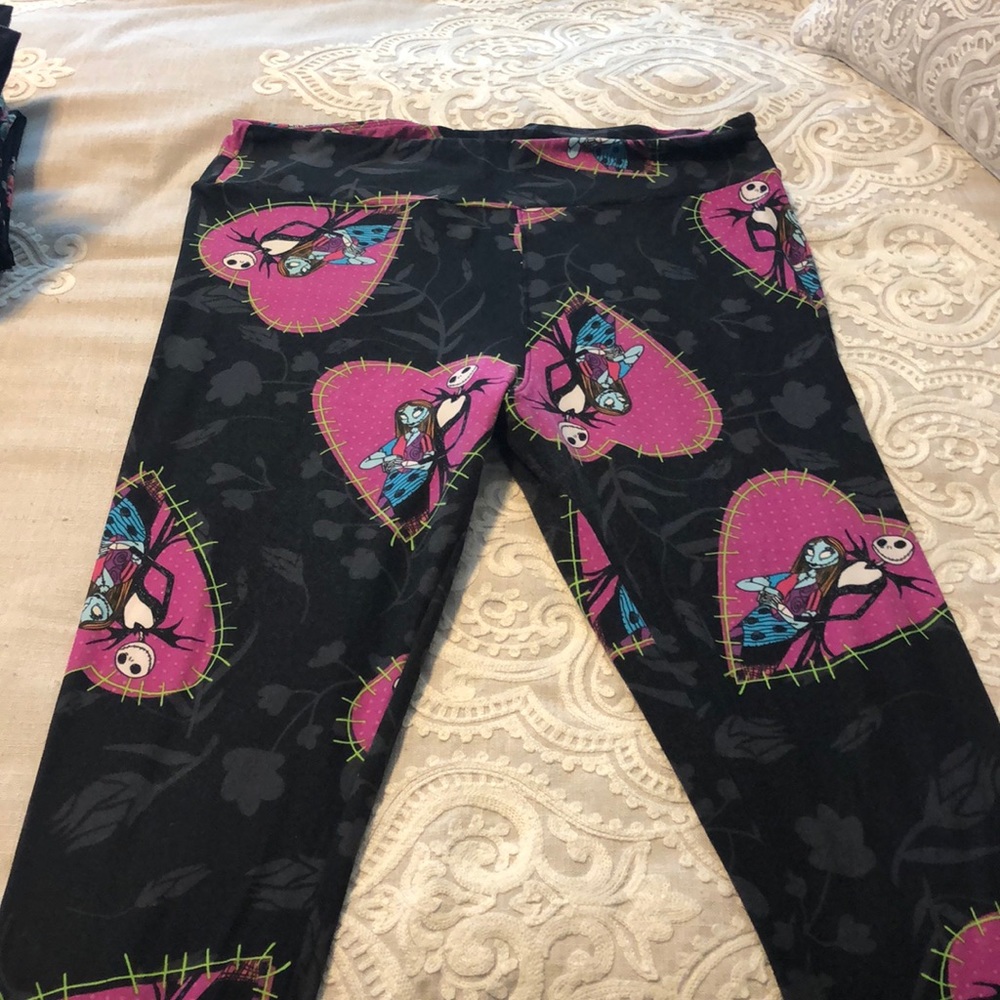 Lularoe Disney TC leggings